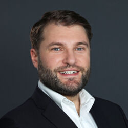 Dr. Matthias Nopper